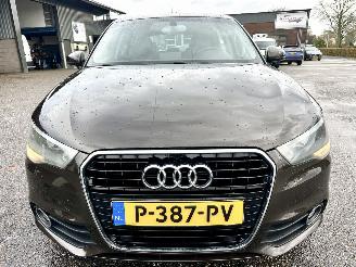 Audi A1 Sportback 1.4 TFSI 7-traps aut + F1 Proline S - keyless entry + start - leer - navi - clima - cruise - pdc v+a picture 3
