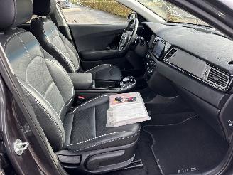 Kia e-Niro 64kWh 204pk aut + F1 Exe.Line - nap - stoelvent - stoelv v+a - stuurverw - front + line + side assist - leer picture 49