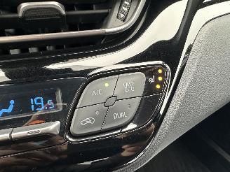 Toyota C-HR 1.8 Full Hybrid 148pk aut Energy - 42dkm nap - navi - camera - keyless entry + start - front + line assist picture 39
