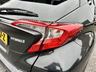 Toyota C-HR 1.8 Full Hybrid 148pk aut Energy - 42dkm nap - navi - camera - keyless entry + start - front + line assist picture 90