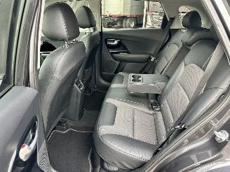 Kia Niro 1.6 Hybrid 119pk Aut Design Ed - nap - schuifdak - navi - cam - line assist - stuurverw - stoelverw picture 21