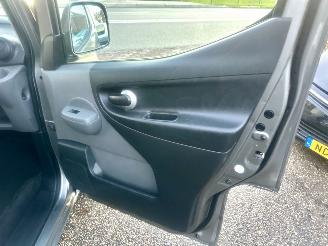 Nissan Evalia NV200 1.5 dCi 110pk 6-bak Acenta 7-persoons - nap - 1e eig - keyless entry + start - airco - cruise - privacy glass picture 46