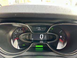 Renault Captur 1.2 TCe Turbo Xmod 120pk 6-traps aut - 84dkm nap - navi - cam - leer - stoelverw - keyless - pdc v+a picture 28