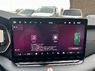 Skoda Octavia RS 2.0 TSI 265pk Aut + F1 Combi - pano - crystal light - front + line + side assist - virtual - 19 inch - keyless picture 28