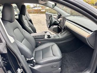 Tesla Model Y Long Range RWD 75kWh 351pk aut - pano - leer - carbon - 360cam - stoelverw v+a - multimedia achter - full self driving picture 51