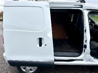 Dacia Dokker 1.5 dCi 90pk 6-bak euro6 Solid - nav - airco - aux+usb - stuurbed - elektr pakket - schuif + klapdeuren picture 8