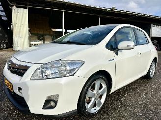 Toyota Auris 1.8 Full Hybrid 123pk aut Executive - nap - navi - camera - keyless entry + start - lmv + 4x goede banden picture 2