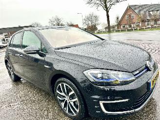 Volkswagen e-Golf 7.5 aut Highl - nap - virtual - keyless - leer - stoelverw - sfeerverl - cam - front + line + side assist picture 3