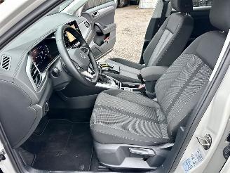 Volkswagen T-Roc 1.5 TSI 150pk 7-Traps aut Life - 7dkm nap - navi - cam - virtual - front + line + park assist - keyless picture 38