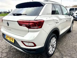 Volkswagen T-Roc 1.5 TSI 150pk 7-Traps aut Life - 7dkm nap - navi - cam - virtual - front + line + park assist - keyless picture 5