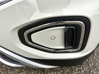 Volkswagen T-Roc 1.5 TSI 150pk 7-Traps aut Life - 7dkm nap - navi - cam - virtual - front + line + park assist - keyless picture 80