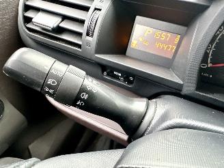 Toyota iQ 1.0 VVTi 68pk automaat Aspiration - 44dkm nap - navi - clima - keyless entry + start - lmv - pdc picture 31