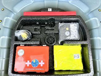 Kia e-Niro 64kWh 204pk aut DynamicPlusLine - nap - schuifdak - carplay - keyless - stuurverw - front + line assist picture 55