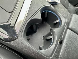 Peugeot 3008 1.2 Turbo 131pk 6-bak Premium - nap - navi - cam - virtual - elektr klep - 19 inch - line assist - keyless - pdc v+a picture 42