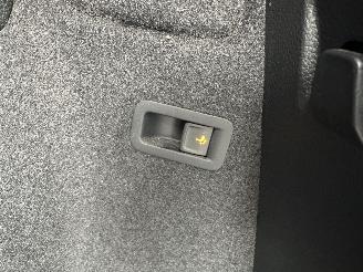 Skoda Karoq 1.5 TSI 150pk 7-Traps aut Bus.Edition - nap - navi - stoelverw - pdc - front assist - keyless - inkl trekh picture 63