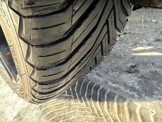 BMW 1-serie 118i 8-traps aut M-Sport Ed Shadow High Exe - nap - schuifdak - leer - pdc v+a - stoelverw - alarm picture 14