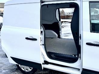 Renault Kangoo E-Tech 44kwh 122pk aut advance - nap - 2x schuifdeur - 1e eig - clima - cruise - pdc picture 10