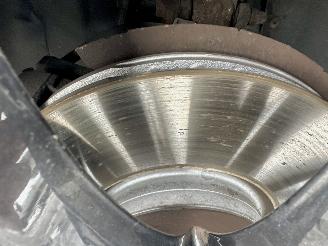 Peugeot 3008 1.2T PureTech 131pk aut + f1 Première - virtual - line + side assist - clima - cruise - pdc v+a - privacy glass picture 9