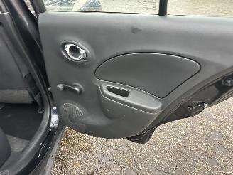 Nissan Micra gereserveerd 1.2i 80pk Connect Edition 5drs - navi - clima - cruise - pdc v+a - licht + regensensor - gebruikerssporen picture 42