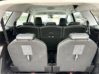 Peugeot 5008 1.2T 131pk 6-traps aut + F1 Crossway 7Pers - navi - leer - virtual - camera v+a - line + side assist - 50dkm picture 34