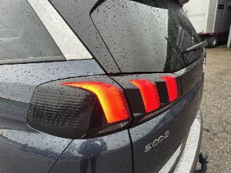 Peugeot 5008 1.2T 131pk 6-traps aut + F1 Crossway 7Pers - navi - leer - virtual - camera v+a - line + side assist - 50dkm picture 97