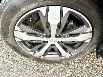 Peugeot 5008 1.2T 131pk 6-traps aut + F1 Crossway 7Pers - navi - leer - virtual - camera v+a - line + side assist - 50dkm picture 94