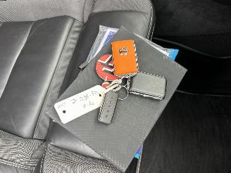 Volvo V-60 2.0 B4 Hybrid 8-traps aut R-Design - nap - virtual - leer - stuur + stoelverw - trekh - front + line + side assist picture 55