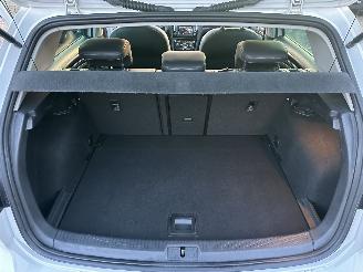 Volkswagen Golf 1.2 TSI 105pk 6-bak Highl 5drs - pano - nap - xenon - massage - navi - stoelverw - half leer - bearlock picture 41