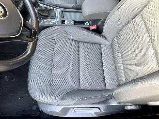 Volkswagen Golf 1.5 TSI 131pk 7-Traps aut + f1 comf bns 5drs - carplay - front assist - acc - pdc v+a - inkl trekh - privacy glass picture 55