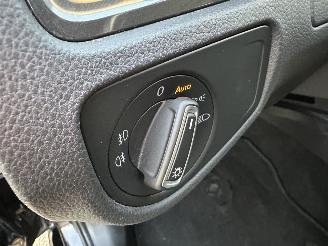 Volkswagen Golf 1.5 TSI 131pk 7-Traps aut + f1 comf bns 5drs - carplay - front assist - acc - pdc v+a - inkl trekh - privacy glass picture 39