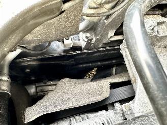 BMW 2-serie Gereserveerd Active tourer 218i 136pk aut High Exe M-Sport - 55dkm nap - head up - harman/kardon - leer - navi - camera - alarm picture 88