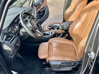 BMW 2-serie Gereserveerd Active tourer 218i 136pk aut High Exe M-Sport - 55dkm nap - head up - harman/kardon - leer - navi - camera - alarm picture 43