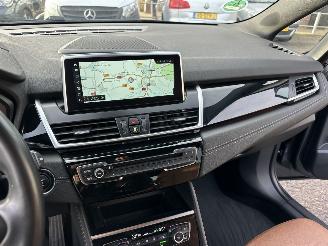BMW 2-serie Gereserveerd Active tourer 218i 136pk aut High Exe M-Sport - 55dkm nap - head up - harman/kardon - leer - navi - camera - alarm picture 19