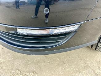 Volkswagen Passat 2.0 FSI 150pk 6-Traps automaat Comf Bus - nap - clima - cruise - navi - pdc v+a - licht + regensensor picture 9