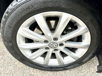 Volkswagen Passat 1.4 TSI 150pk 7-traps aut + f1 Highline sedan - navi - camera - front + line assist - stuurverw - stoelverw picture 76