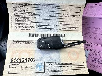 Lancia Thema 3.0D V6 Turbo 190pk aut Platinum - xenon - navi - leer - memory - elektr rollo - stoelverw v+a picture 32