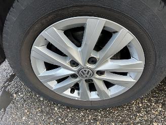 Volkswagen Transporter Kombi 2.0 TDI 150pk 7-traps dsg aut highline 9Pers - nap - navi - airco - cruise - pdc v+a - euro.6 picture 77