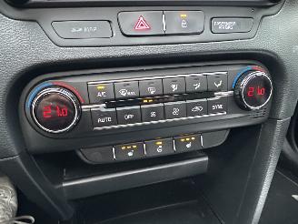 Kia Proceed 1.4 T-GDI 140pk 7-Traps aut GT-Line - nap - pano - front + line assist - stuur + stoelverw - cam - navi - keyless picture 72