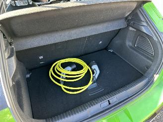 Opel Mokka-E 136pk aut 50kWh Business Elegance - 14dkm nap - line + side assist - navi - keyless - camera - pdc v+a picture 10