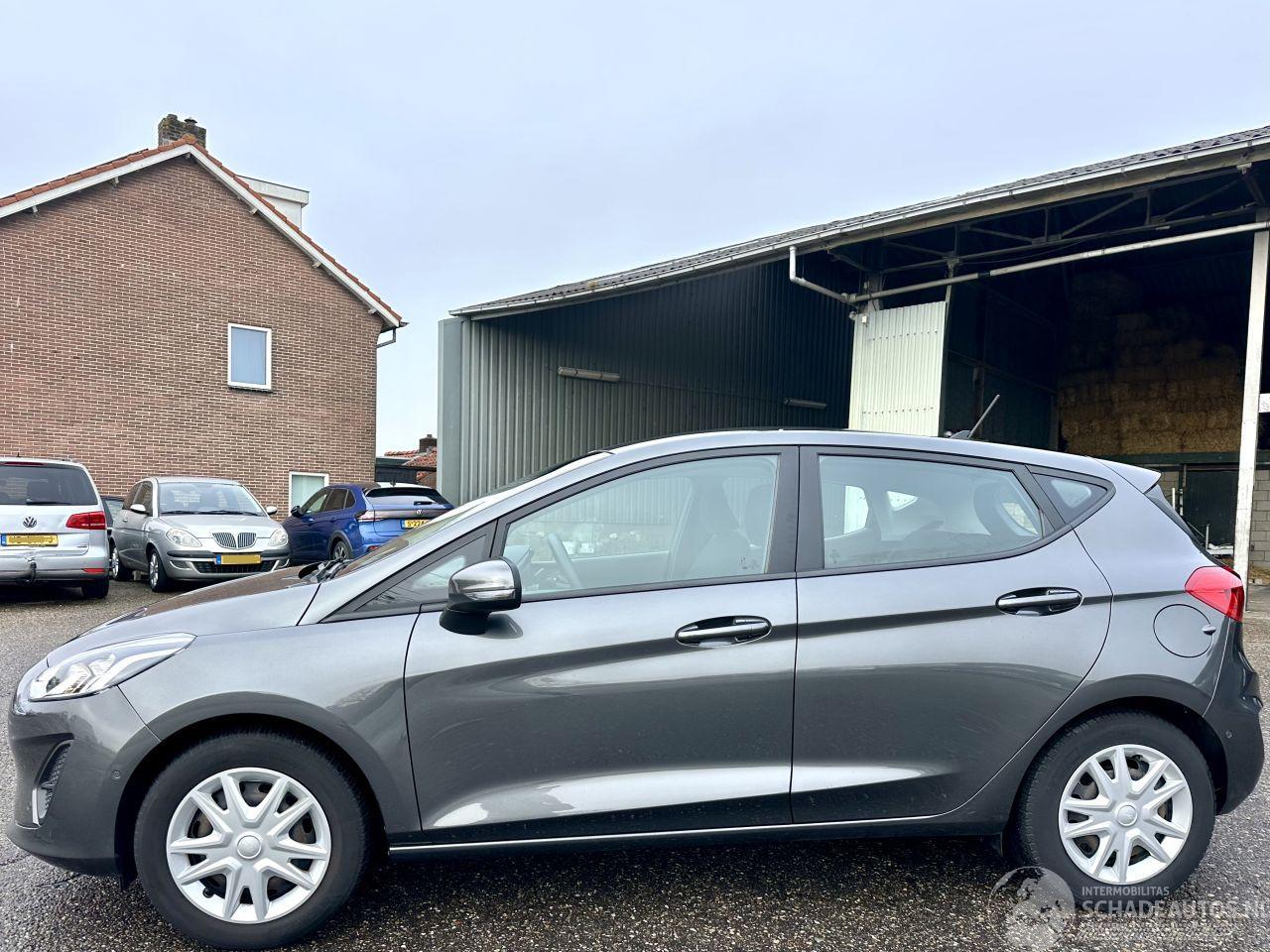 Ford Fiesta 1.0 EcoBoost Connected 5drs - 69dkm nap - navi - line + park assist - pdc v+a - airco - cruise - rijdbaar