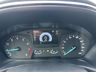 Ford Fiesta 1.0 EcoBoost Connected 5drs - 69dkm nap - navi - line + park assist - pdc v+a - airco - cruise - rijdbaar picture 17