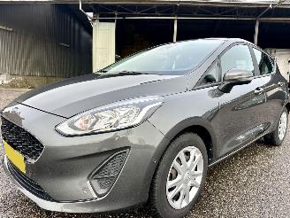 Ford Fiesta 1.0 EcoBoost Connected 5drs - 69dkm nap - navi - line + park assist - pdc v+a - airco - cruise - rijdbaar picture 2