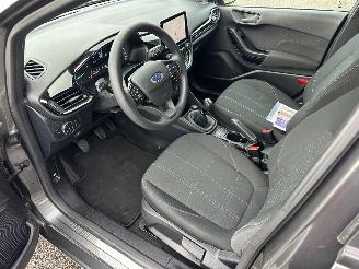 Ford Fiesta 1.0 EcoBoost Connected 5drs - 69dkm nap - navi - line + park assist - pdc v+a - airco - cruise - rijdbaar picture 21
