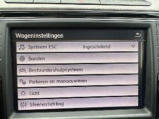 Volkswagen Passat gereserveerd 2.0 Bi-TDI 4Motion 239pk aut R-Line - pano - 360cam - massage - leer - virtual - keyless - front + line + side assist picture 28