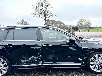 Volkswagen Passat gereserveerd 2.0 Bi-TDI 4Motion 239pk aut R-Line - pano - 360cam - massage - leer - virtual - keyless - front + line + side assist picture 123