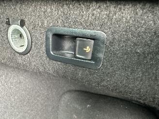 Volkswagen Passat gereserveerd 2.0 Bi-TDI 4Motion 239pk aut R-Line - pano - 360cam - massage - leer - virtual - keyless - front + line + side assist picture 121