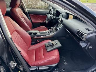 Lexus IS 300h 181pk aut Hybrid Sport Edition - nap - 1e eig - nav - camera - rood leer - stoelverw - keyless - facelift picture 36