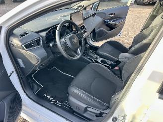 Toyota Corolla Gereserveerd Touring sports hybrid 140 aut executive pano - virtual - jbl - hud - keyless entry + start - front + line + side assist picture 14