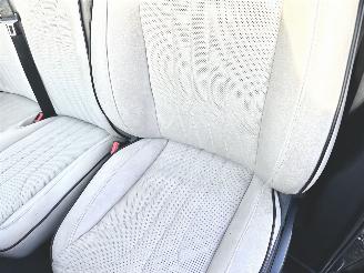 Mercedes Vito 111 CDI Extra lang - VIP - massage - leer - sfeerverl - tv - elektr tafels - elektr schuifdeur - navi - camera picture 81