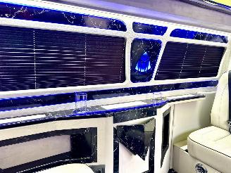 Mercedes Vito 111 CDI Extra lang - VIP - massage - leer - sfeerverl - tv - elektr tafels - elektr schuifdeur - navi - camera picture 43